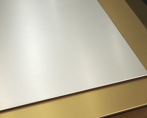 Tấm nhôm Al 3003 1000mm Cạnh khe hợp kim Al Mn