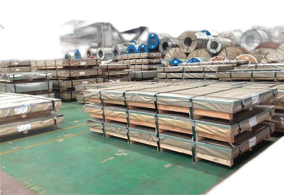 HL 5mm Tấm thép không gỉ 304 Cán nóng 3000mm Khe cạnh