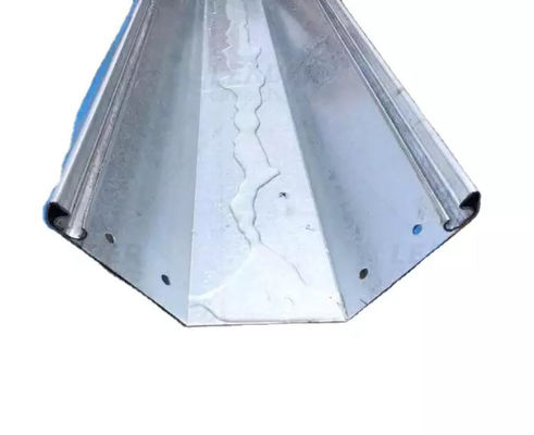Máng xối mưa bằng thép mạ kẽm nhà kính kết nối thương mại 2.0mm