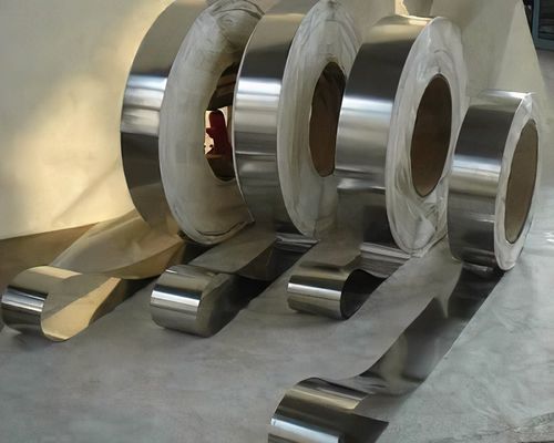 SUS302 8K Bề mặt sáng bằng thép không gỉ Cuộn dây kim loại trang trí 50.0mm cho thang máy