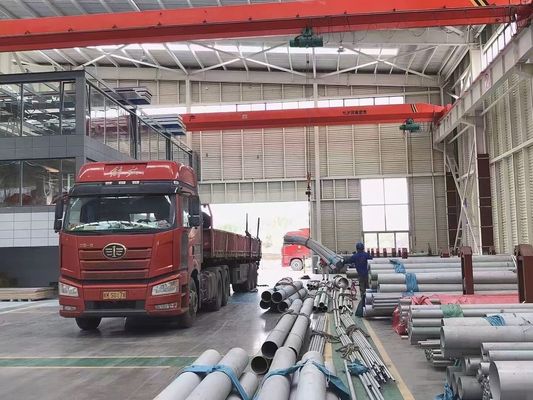 A387 Ống liền mạch 200mm Chrome Molypden Ống thép hợp kim cho nồi hơi